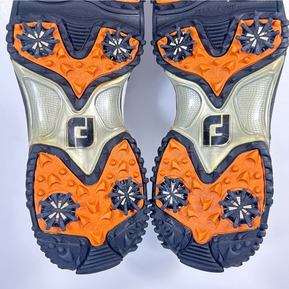 FootJoy FJ Contour Series White Leather Spikes Golf Shoe 54051; Men's Size 9.5 M - Picture 15 of 16